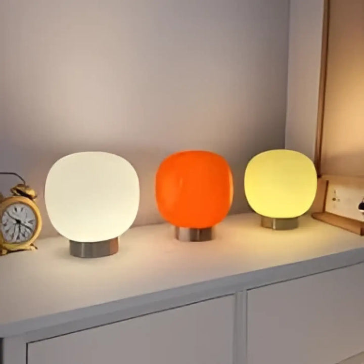 Lampe de chevet macaron avec dômes mats blancs orange jaune en verre pour une décoration intérieure chevet minimaliste plus qu’un