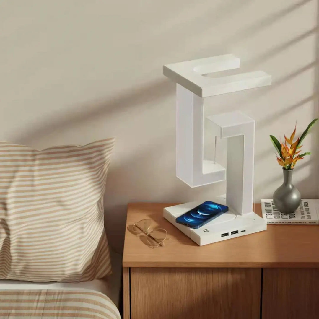 Lampe de chevet novelty blanche avec station de charge sans fil géométrique et usb pour un chevet moderne et lumière douce