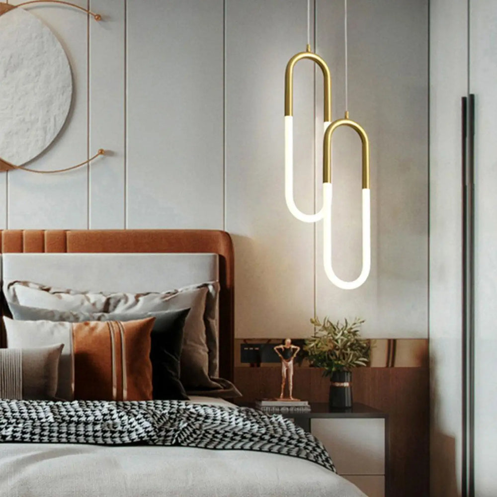 Lampe Suspension LED Moderne Avec Forme Élégante