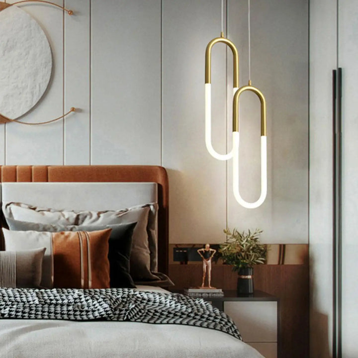 Lampe Suspension LED Moderne Avec Forme Élégante