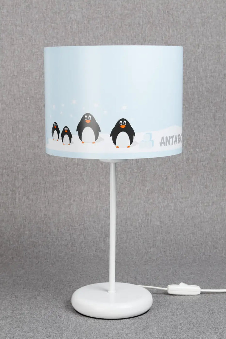 Lampe de table sweet dreams bleu clair blanc noir avec abat-jour aux adorables manchots et inscription antarctica