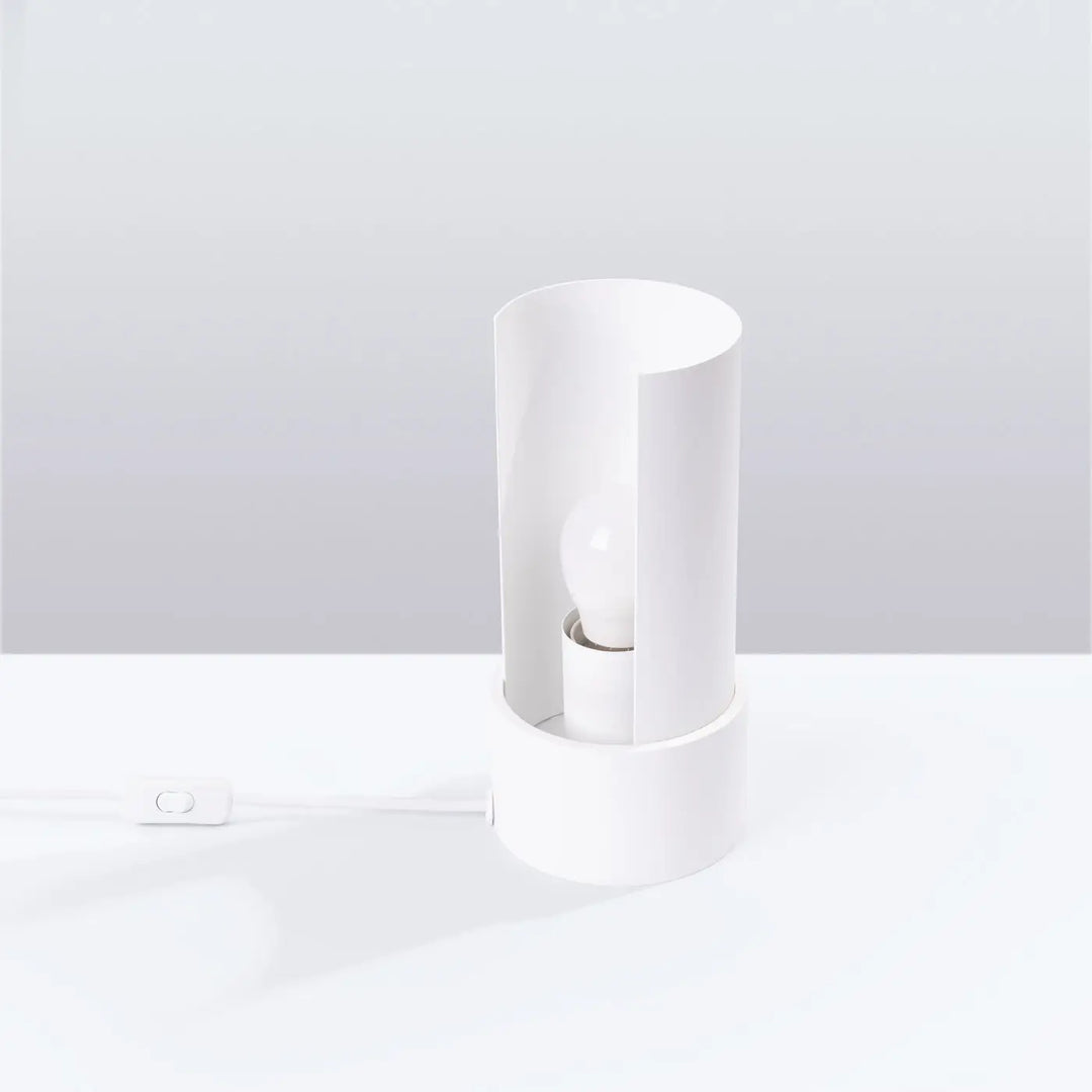 Lampe flash blanche minimaliste lampe a poser avec conception unique cylindre blanc et ampoule visible à l’intérieur
