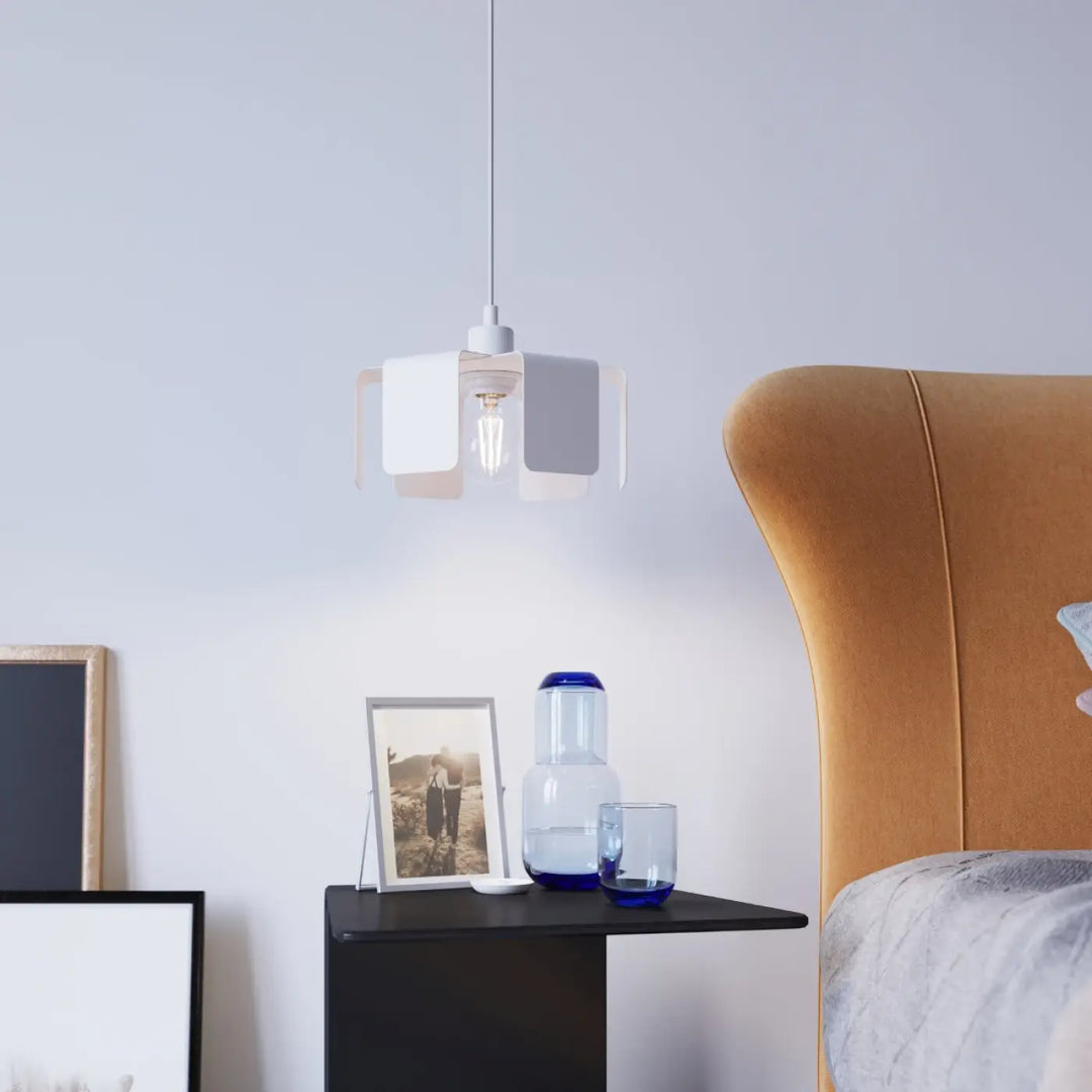 Lampe de table incline blanc avec abat-jour géométrique et ampoule filament pour décoration d’intérieur moderne bureau incline
