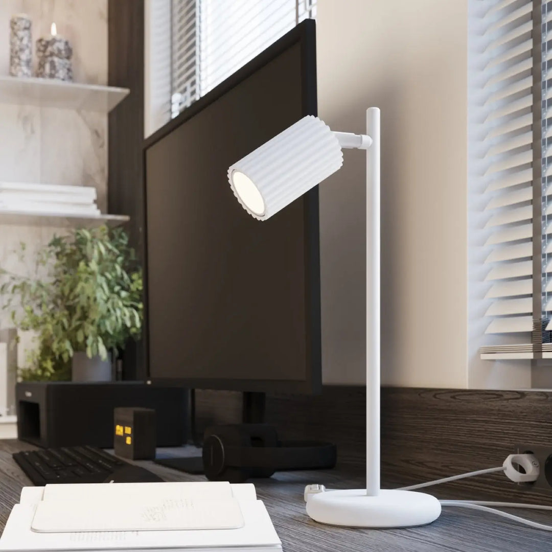 Lampe à poser karbon blanc avec bras ajustable et texture cannelée design minimaliste et ampoules GU10 interchangeables