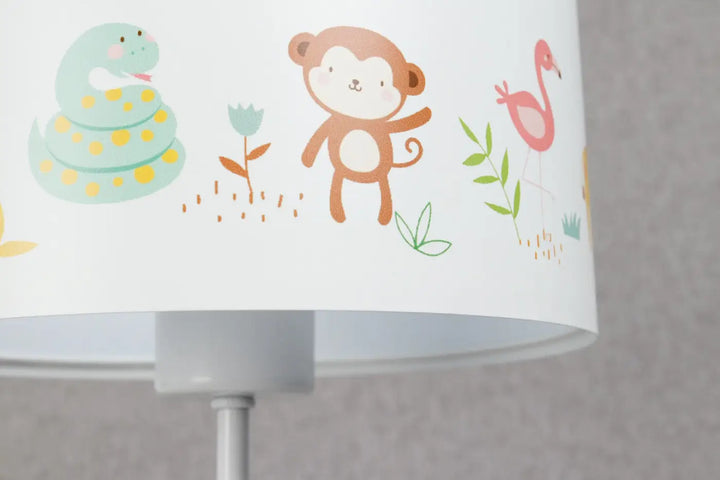 Lampe de table sweet dreams vert clair avec abat-jour blanc motif savane et animaux cartoon pastel