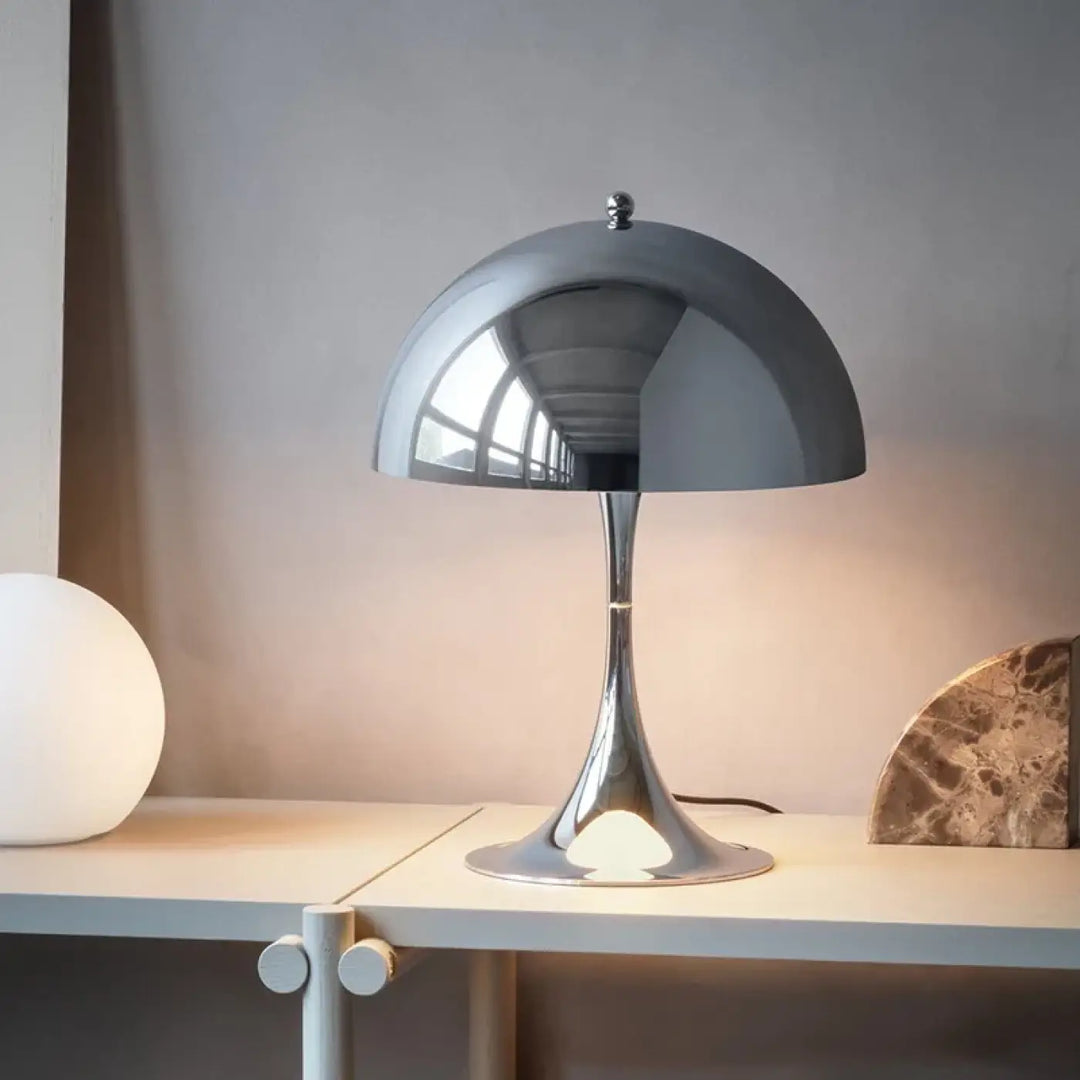 Lampe de table chrome élégant style contemporain design chic