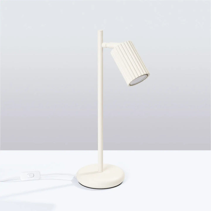 Lampe a poser karbon beige avec design minimaliste et ampoules gu10 interchangeables pour éclairage élégant