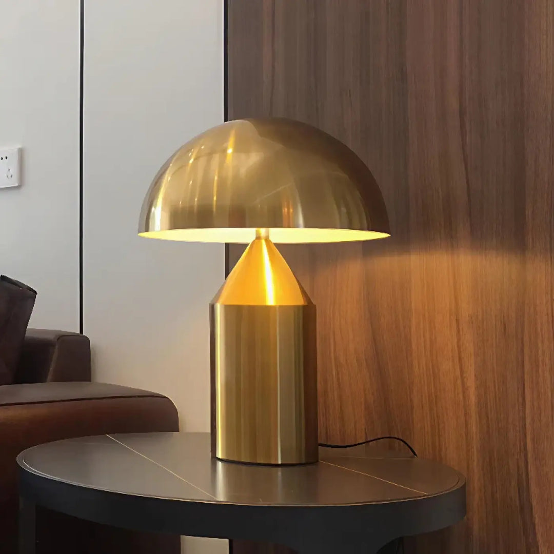 Lampe de table gattti en laiton sculpté en forme de champignon avec lumière chaude pour chambre à coucher