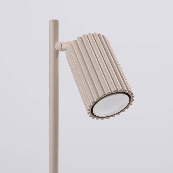 Beige lampe a poser karbon taupe avec design minimaliste et ampoules gu10 interchangeables pour intérieur moderne