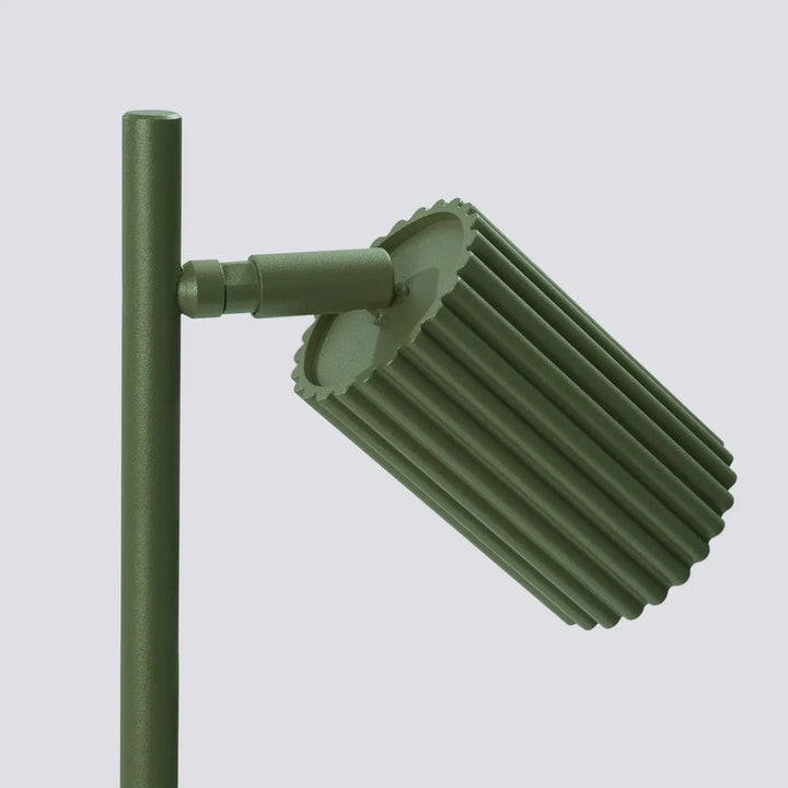 Lampe a poser karbon vert olive en metal avec abat-jour cannelé cylindrique design minimaliste et ampoules gu10 interchangeables