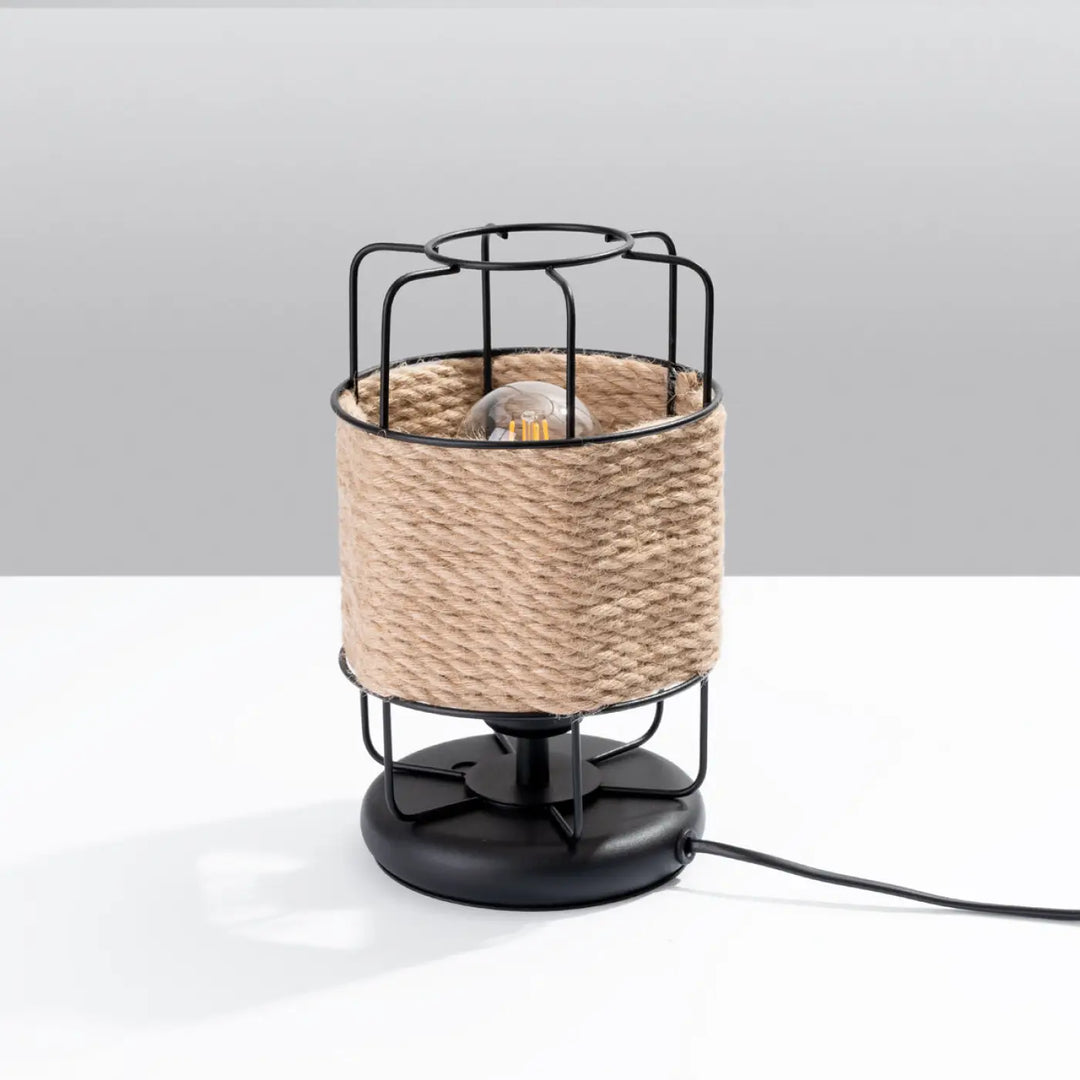 Lampe a poser série gizur avec abat-jour cylindrique en corde beige texturée et cage métallique noire style loft design fascinant