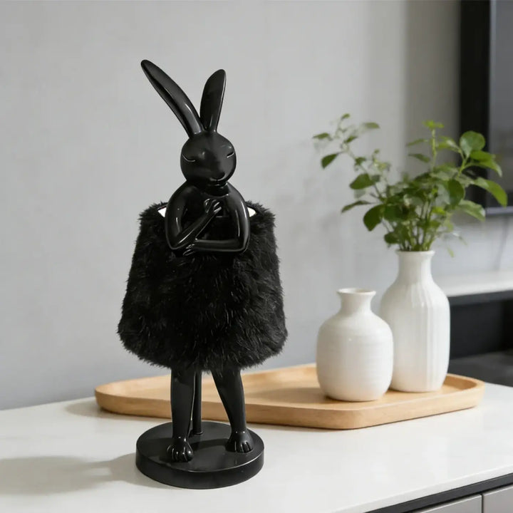 Lampe de table bunello en forme de lapin noir brillant avec robe duveteuse en fausse fourrure pour table design lapin