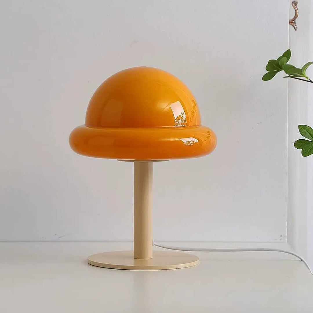 Lampe de table bombo lampe champignon orange vif avec dôme acrylique brillant sur support en bois piles sont-elles incluses