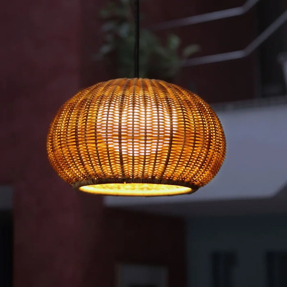 Luminaire d’extérieur tissé naturel élégant en rotin