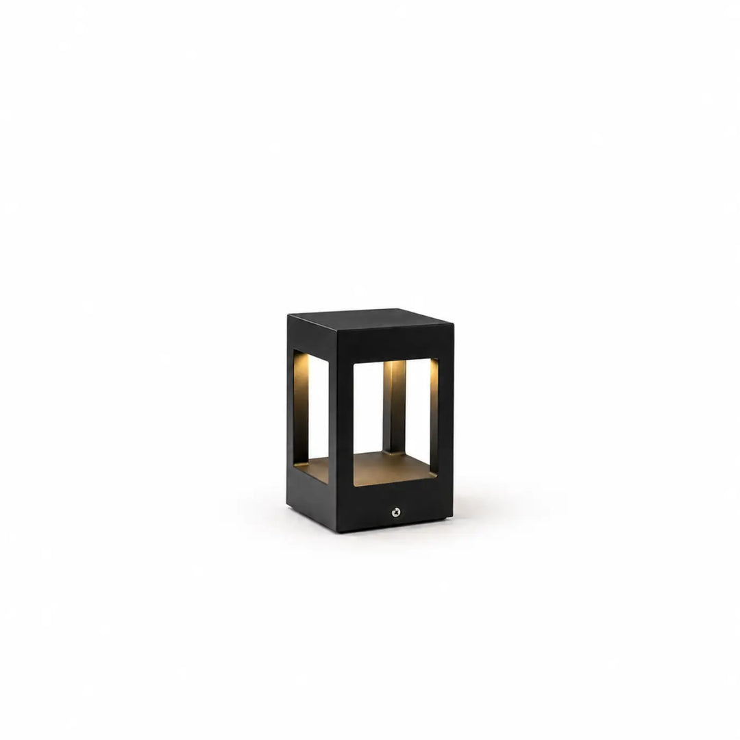 Luminaire extérieur moderne cube noir avec éclairage intérieur chaud et design minimaliste pour extérieur moderne