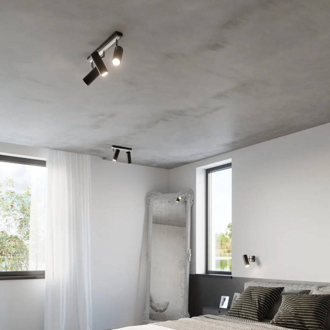 Luminaire plafonnier direzione 3 noir avec éclairage élégant à spots ajustables pour plafond minimaliste texturé