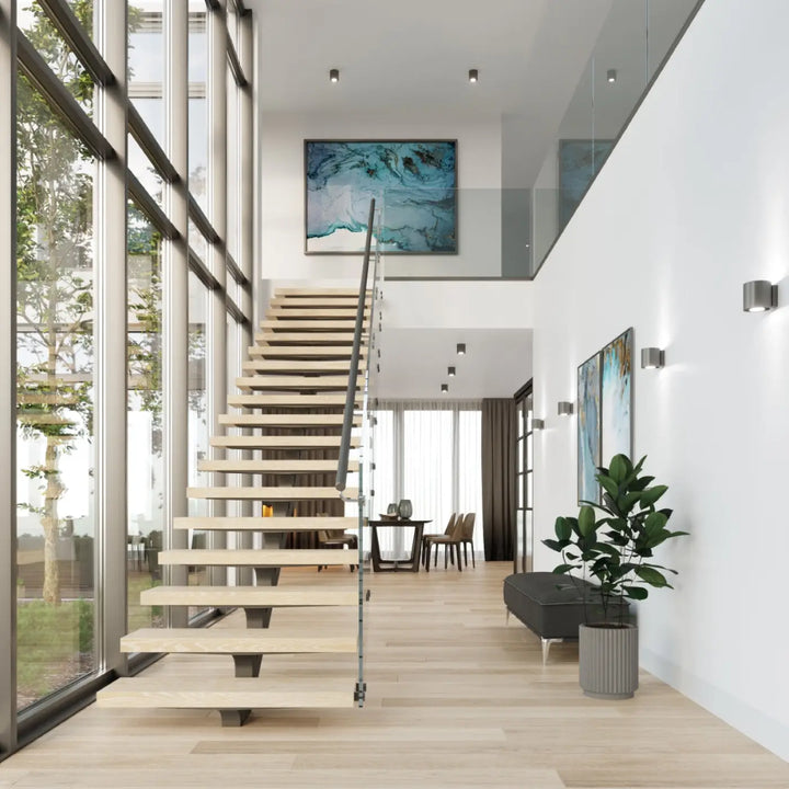 Luminaire plafonnier orbis 1 anthracite avec escalier moderne minimaliste en bois naturel clair et garde-corps noir sleek