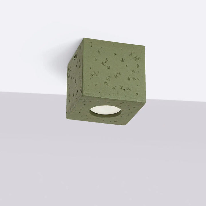 Plafonnier quad en béton vert olive avec ampoule encastrée circulaire et forme originale pour applique murale
