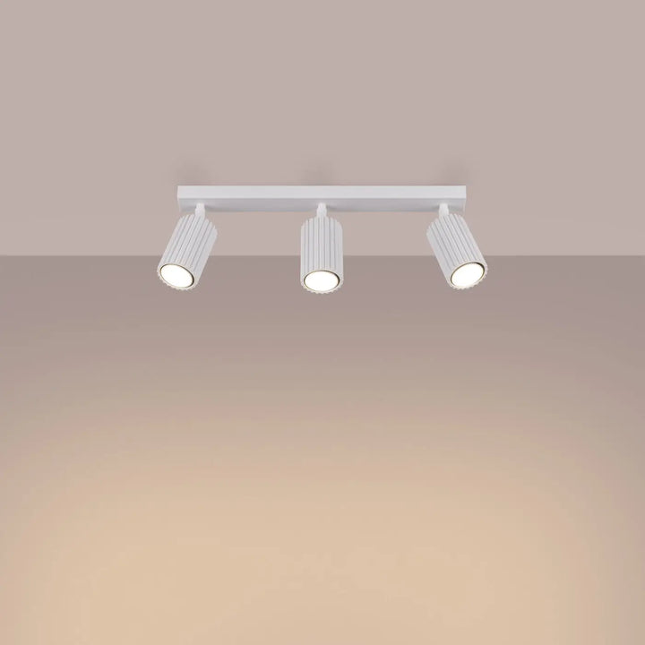 Plafonnier karbon 3l blanc avec trois ampoules gu10 interchangeables au design minimaliste et cylindrique