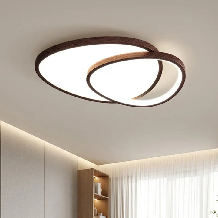 Luminaire plafonnier en bois design scandinave au style épuré