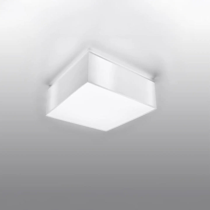 Luminaire plafonnier horus blanc carré avec forme riche et finition mate pour un éclairage polyvalent