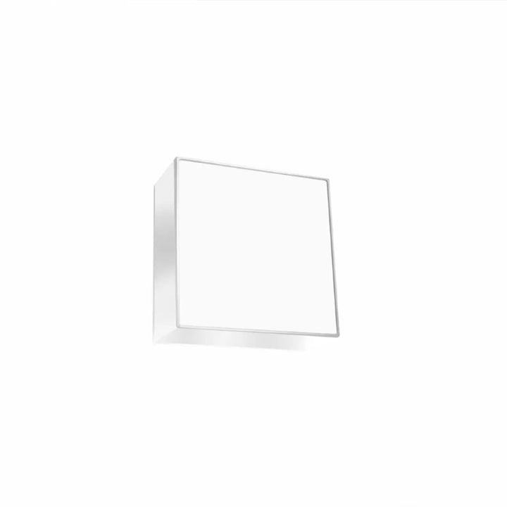 Plafonnier carré horus blanc avec cadre métallique minimaliste offrant un éclairage polyvalent et une forme riche
