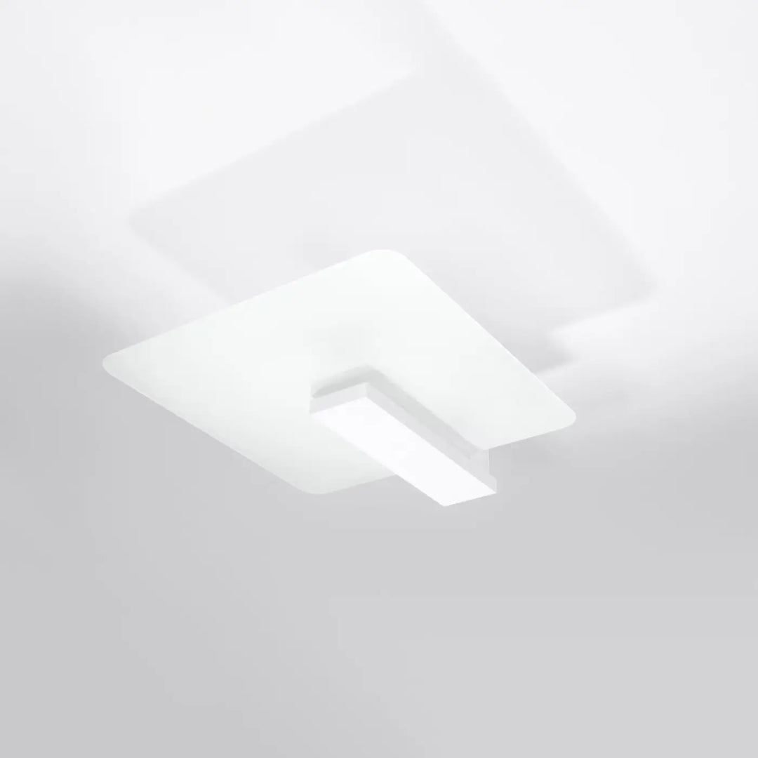 Plafonnier lappo blanc minimaliste avec design moderne et carré adapté aux lampes surprenantes et bois suspendu