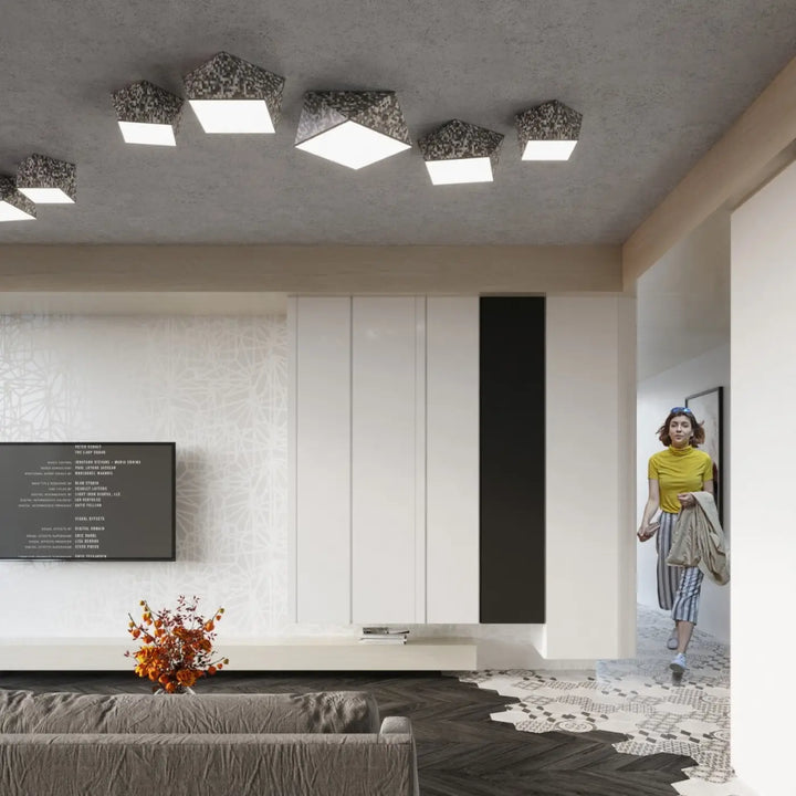 Plafonnier hexa exclusif avec finition texturée noire et blanche tachetée pour éclairage géométrique moderne