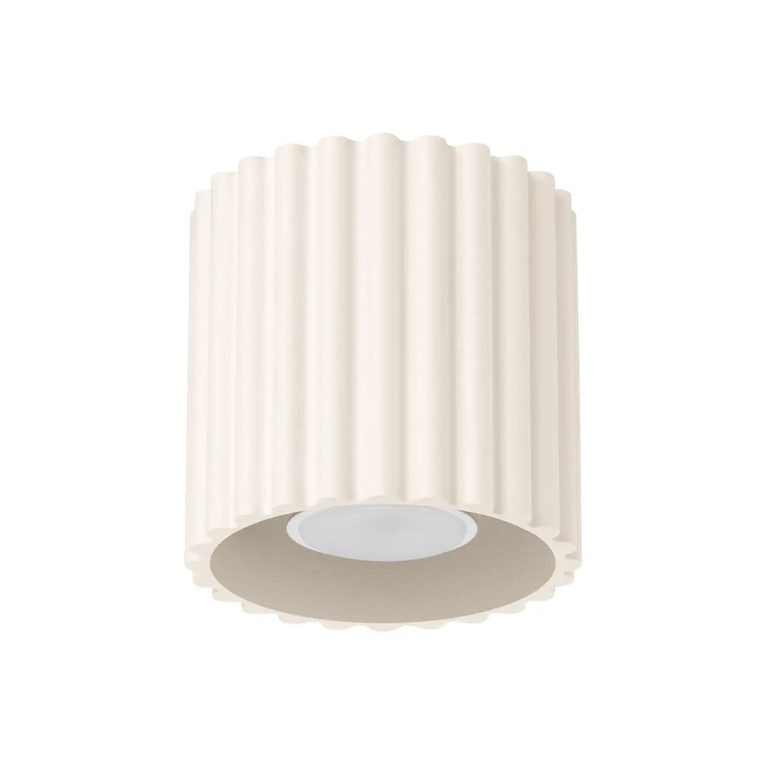 Luminaire plafonnier aura 1 beige en forme unique inspirée avec lumière led encastrée et rainures verticales flûtées