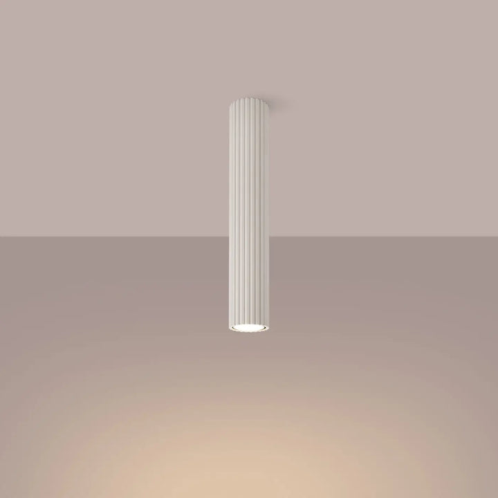 Luminaire plafonnier karbon 40 beige design minimaliste avec structure cylindrique blanche cannelée et ampoules gu10 interchangeables