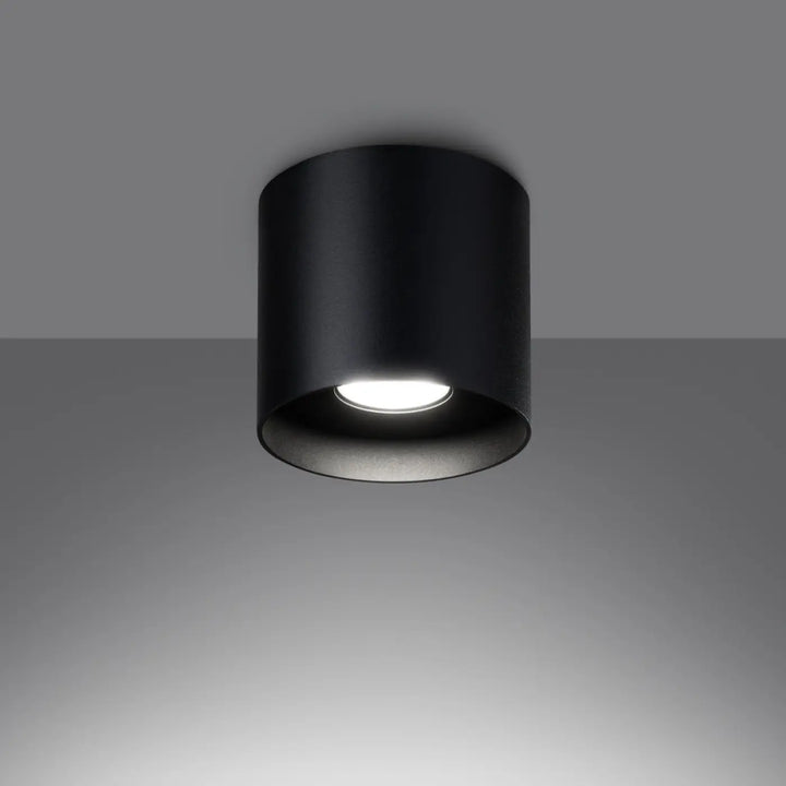 Luminaire plafonnier mika noir avec led circulaire encastrée et finition mate, idéal pour plafond mika moderne et simplicité mika allie