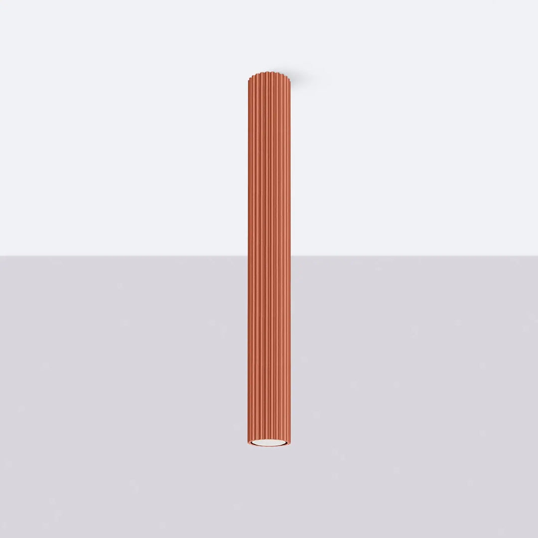 Plafonnier karbon allie cuivre avec finition cannelée verticale rouge ocre et ampoules gu10 interchangeables design minimaliste