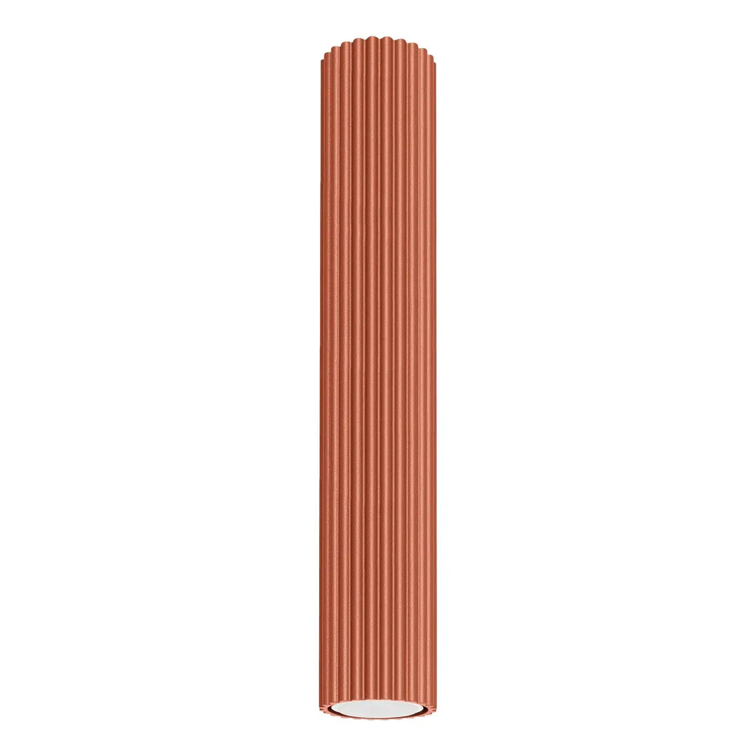 Luminaire plafonnier karbon 40 rouge ocre avec colonne en cuivre flûtée design minimaliste et ampoules gu10 interchangeables