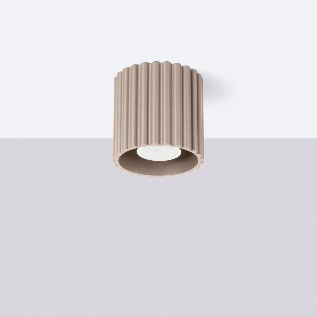 Luminaire plafonnier aura 1 taupe forme unique inspirée beige nervuré cylindre mat encastré au plafond