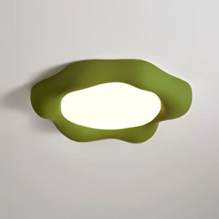 Luminaire plafonnier nuage vert ovale avec design asymétrique doux en finition mate pour intérieur moderne