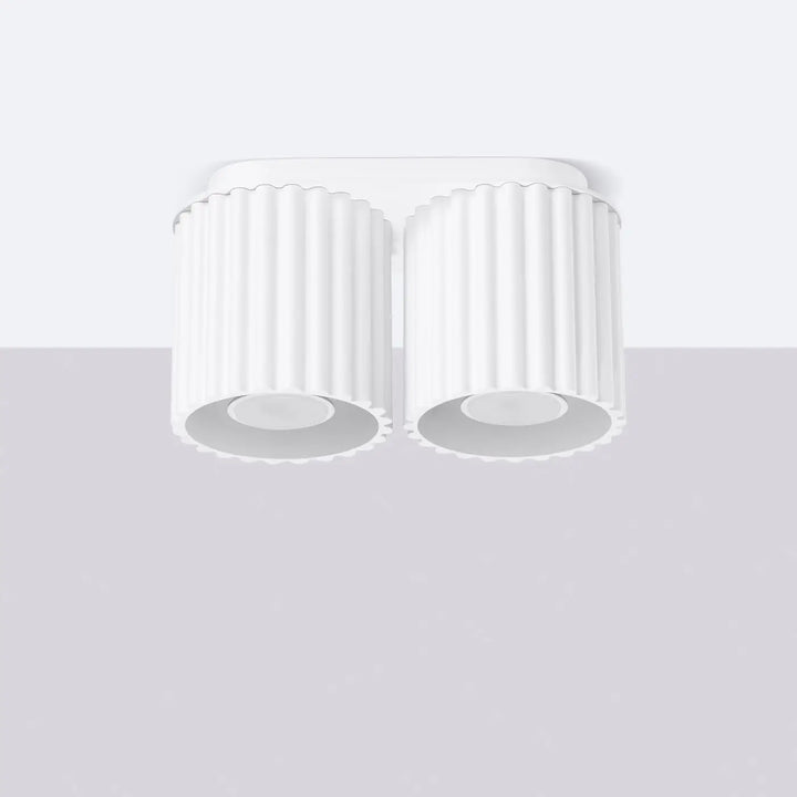 Plafonnier aura 2 blanc avec forme unique inspirée et abat-jour cylindrique cannelé pour éclairage intérieur élégant