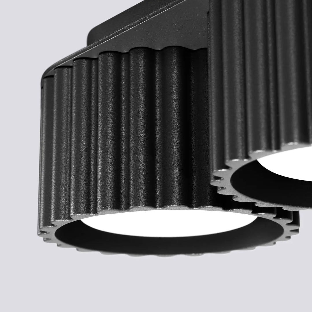 Luminaire plafonnier aura 2 noir en métal noir nervuré avec forme unique inspirée au design industriel moderne