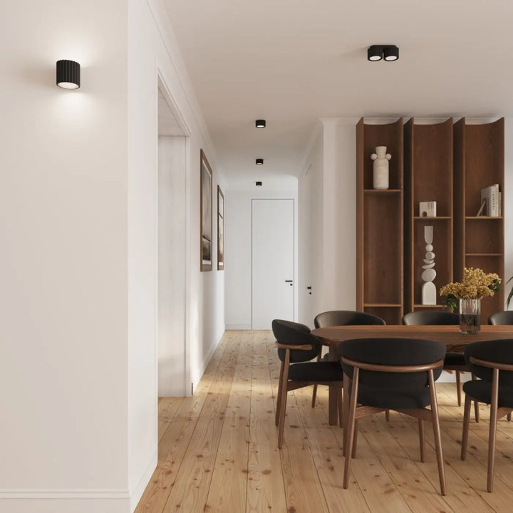 Luminaire plafonnier aura 2 noir en forme unique inspirée avec design cylindrique nervuré pour éclairage mural moderne