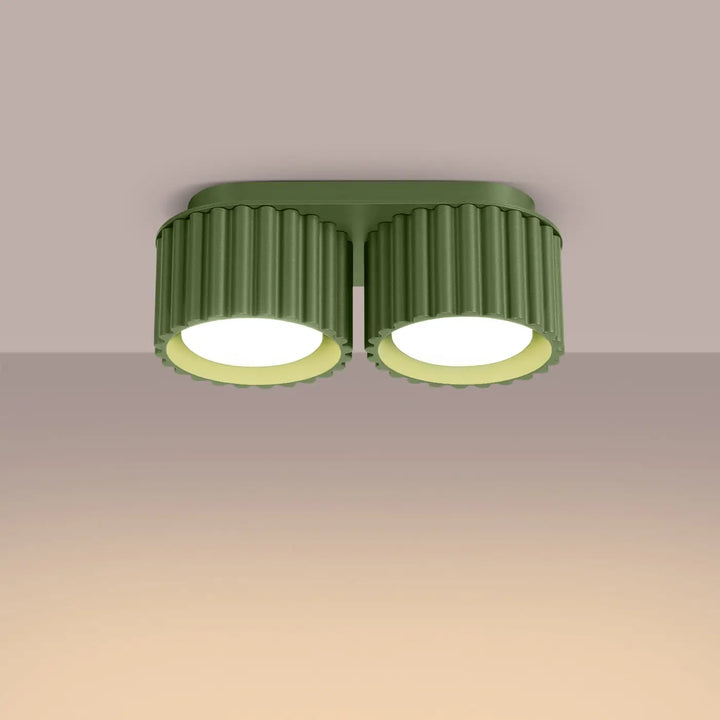 Luminaire plafonnier aura 2 vert olive avec double éclairage et forme unique inspirée aux abat-jour nervurés flûtés