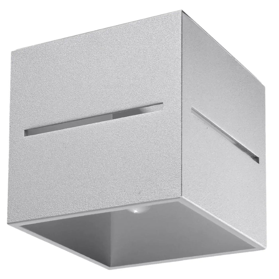 Plafonnier lobo dispersera un spectacle lumineux avec cube gris mat et perforation linéaire pour éclairage extérieur