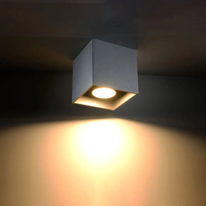 Luminaire plafonnier quad gris moderne carré avec lumière blanche chaude montées individuellement pour magnifique décoration