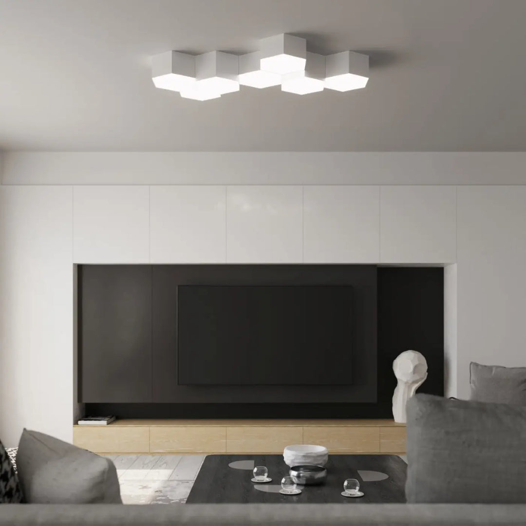 Luminaire plafonnier sunde 15 blanc avec formes géométriques hexagonales modernes et design minimaliste en blanc