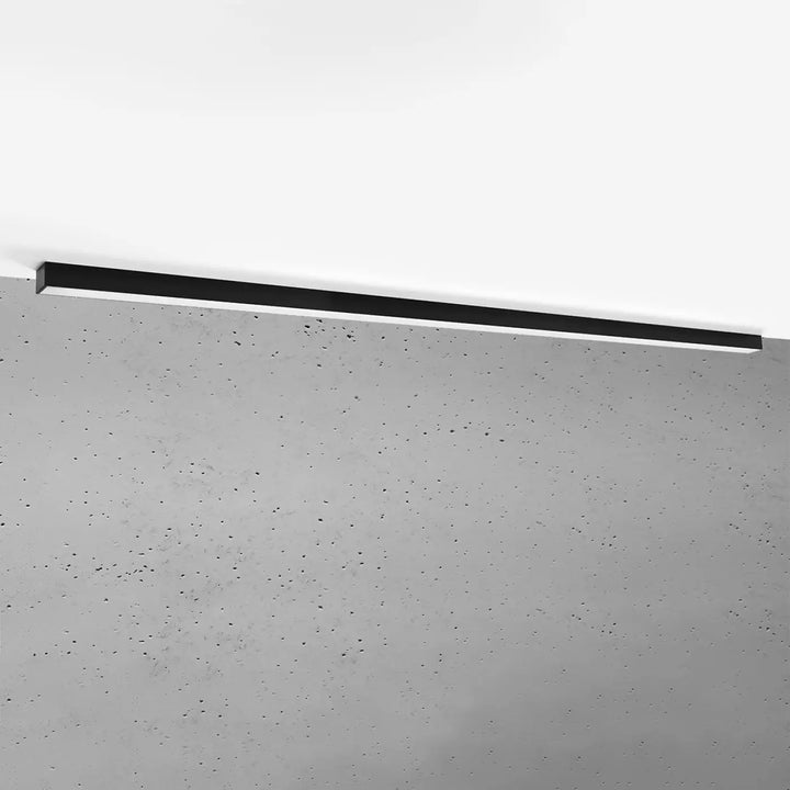 Luminaire plafonnier pinne 200 noir en led linéaire avec paramètres d’éclairage et différentes tailles disponibles