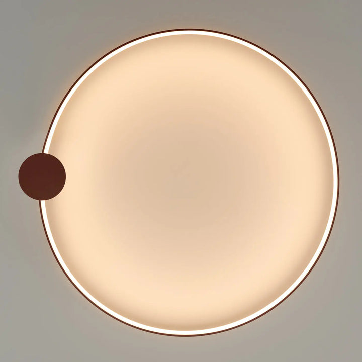 Luminaire plafonnier rio 110 rouge ocre avec cadre aluminium allient élégance et anneaux led pour une lumière diffuse chaleureuse