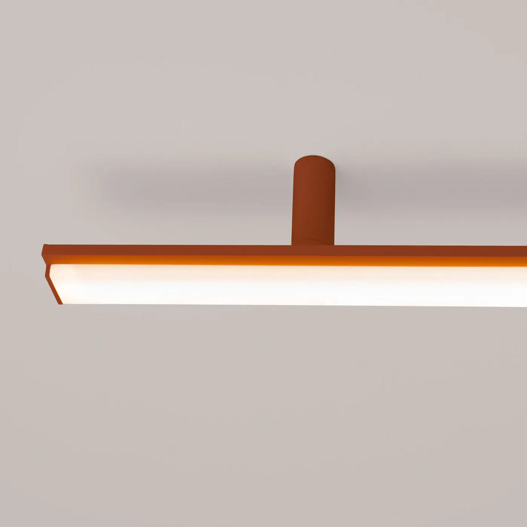 Luminaire plafonnier lagom 3000k rouge ocre design minimaliste avec excellente finition et éclairage blanc chaud