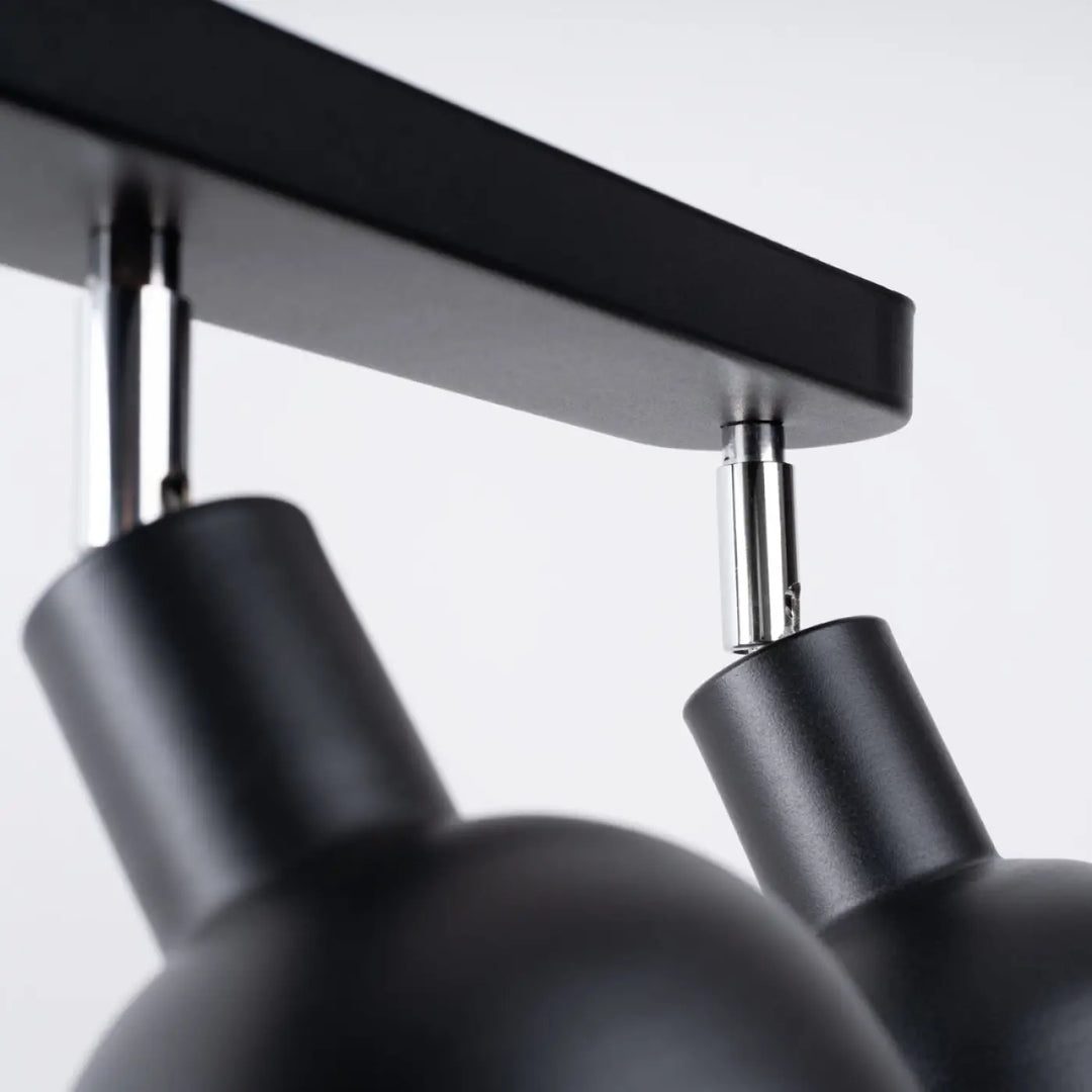 Luminaire plafonnier elba 3 noir en finition mate noire avec lampe elba et minimalisme combiné à éléments subtils