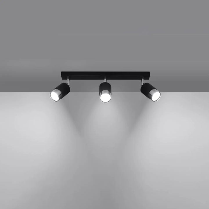 Plafonnier applique moderne nero 3 noir chrome avec trois têtes cylindriques élégantes en métal chromé poli
