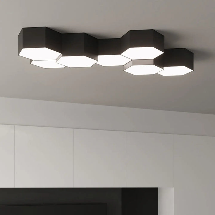 Luminaire plafonnier sunde 11 noir avec six panneaux lumineux hexagonaux en formes géométriques modernes
