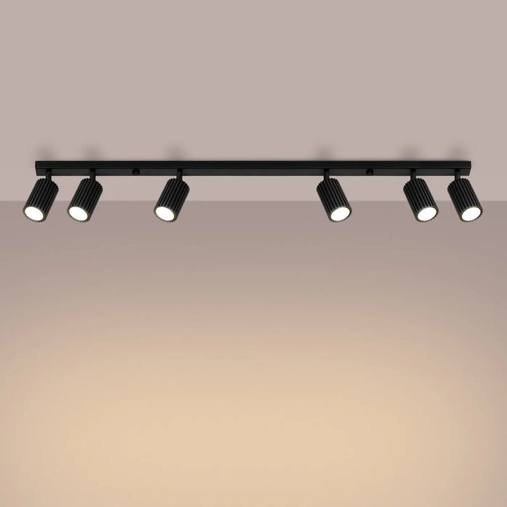 Plafonnier karbon 6l noir avec six ampoules gu10 interchangeables design minimaliste et spotlights réglables
