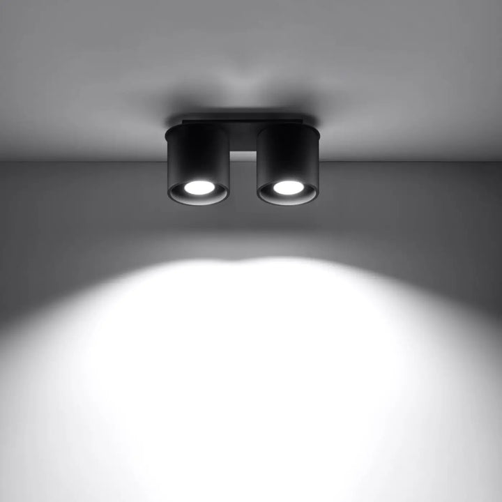 Plafonnier orbis 2 noir avec double tête cylindrique encastrée et design moderne en bois naturel